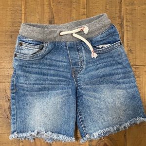 Cat and Jack frayed denim jean shorts